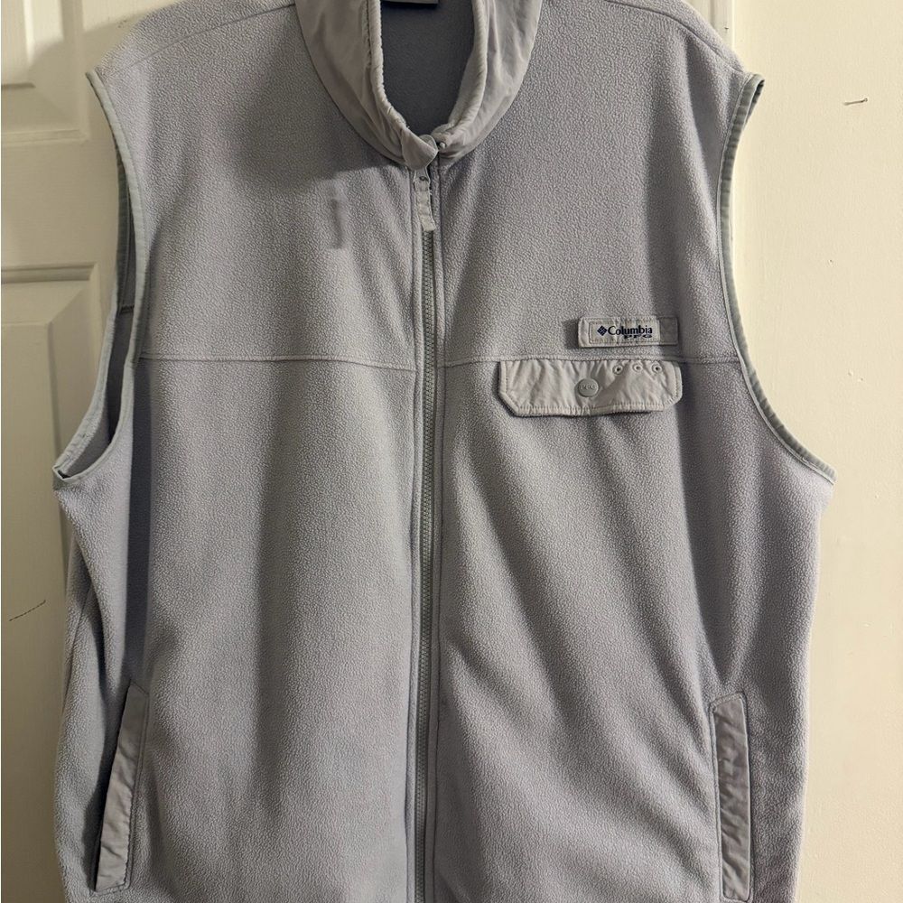 Columbia Light Gray Men's Fleece Vest - Full Zip